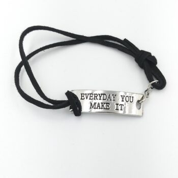 adjustable motivational /Inspirational leather bracelets (everyday you make it)